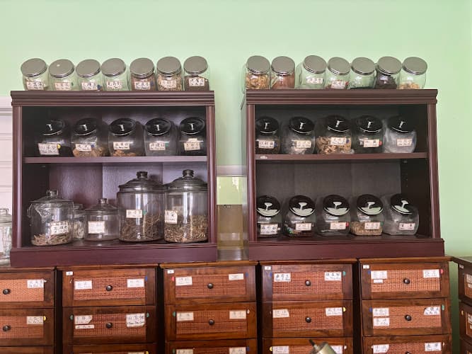 Ming Yip Acupuncture & Herbal Therapy clinic