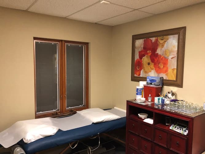 Acupuncture & Chinese Medicine, Dr. Frank Ly and Dr. Orlando Ly clinic