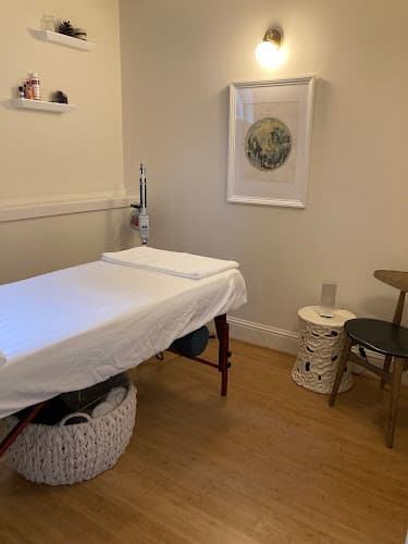 MOONFLOWER Acupuncture & Herbal Medicine clinic