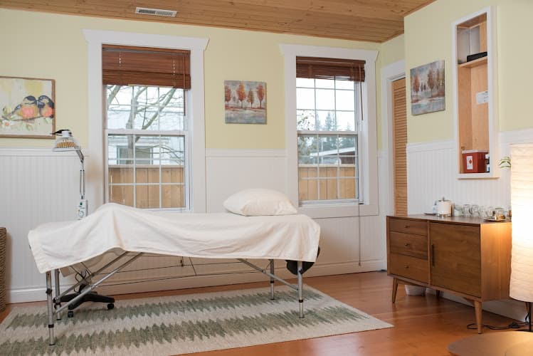 Little Si Acupuncture & East Asian Medicine Clinic, LLC clinic