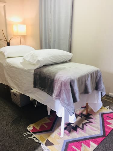 Sweet Grass Acupuncture & Wellness, Licensed Acupuncturist clinic